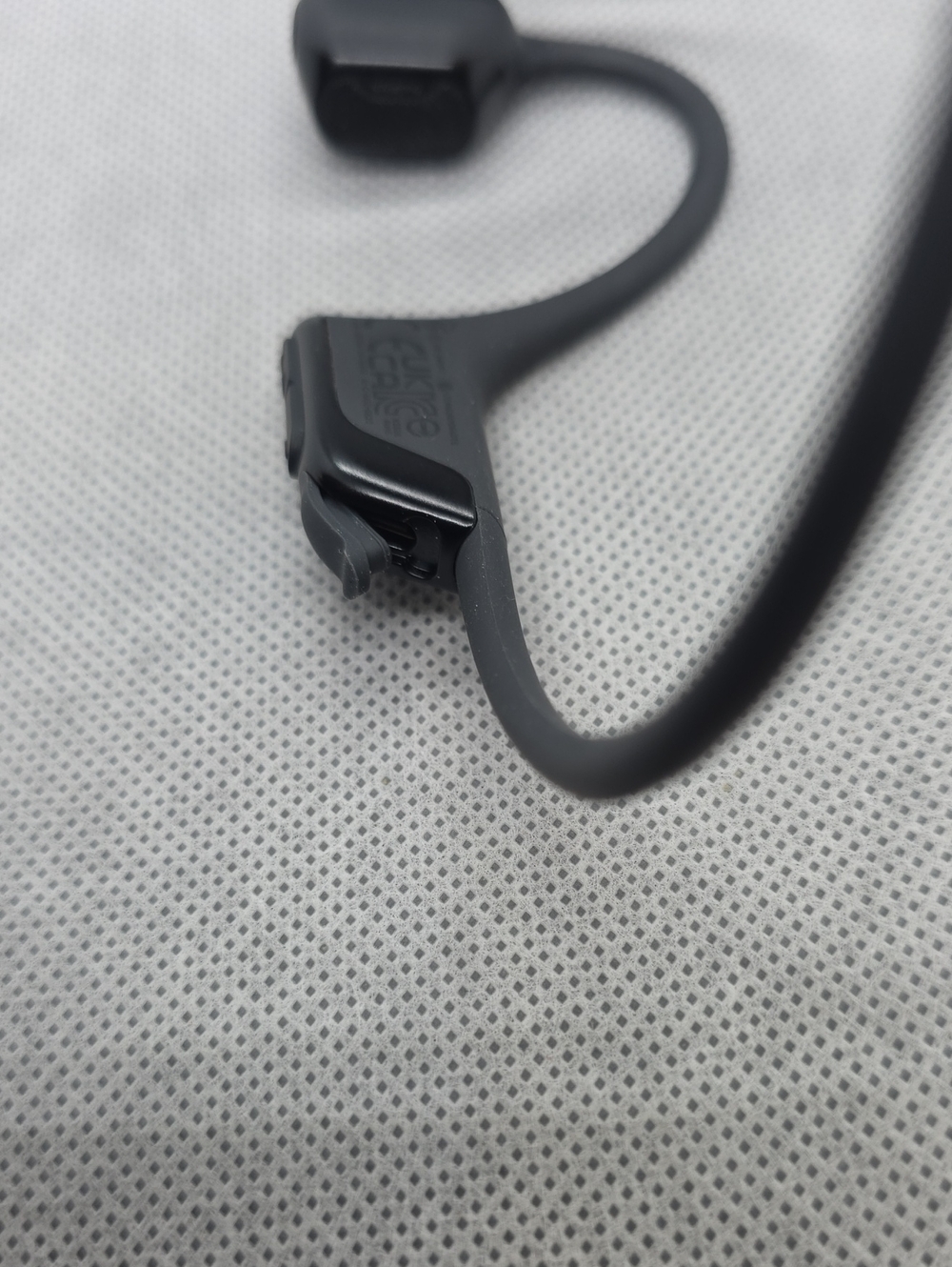 Shokz S820 OpenRun  Pro 2 Bone Conduction Headphones PreOwned - Picture 7 of 7